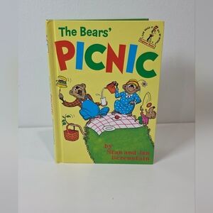 💜The Bears' Picnic Book